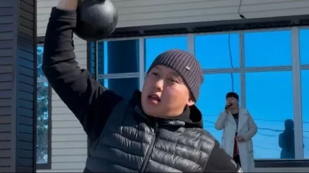 На избирательном участке Маркакольского района прошли национальные игры и награждение победителей 