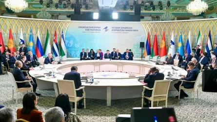 Взаимодействие в рамках ЕАЭС носит исключительно экономический характер - Бектенов