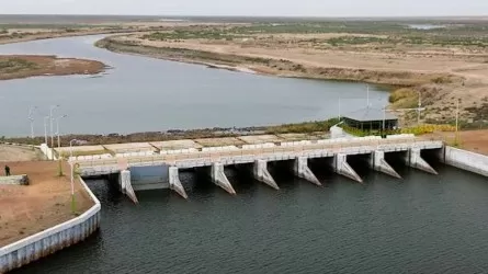 Казахстан запускает новый проект спасения Арала 