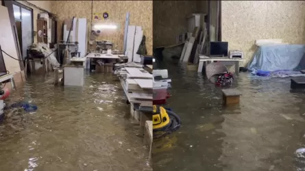 В Семее "затопление" цеха оказалось ИИ-фейком 