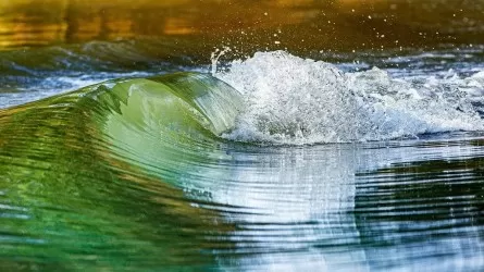 Резкое потепление и дожди: в Казахстане объявили штормовое предупреждение 