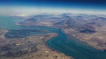 В пять раз подорожала страховка для прохода через Ормузский пролив 