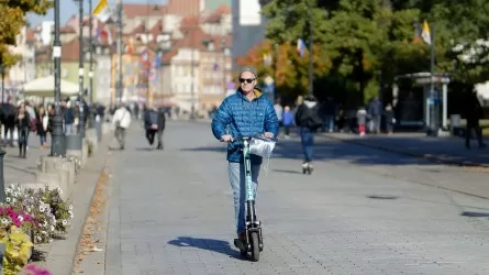 Электросамокатам присвоят регистрационные номера в РК 