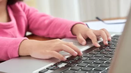 Проект новой Конституции Казахстана усиливает защиту детей в цифровую эпоху - ЮНИСЕФ