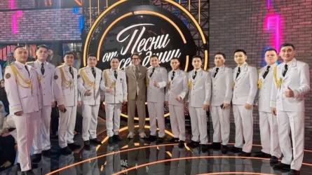 Хор Нацгвардии Казахстана произвел фурор у Малахова 