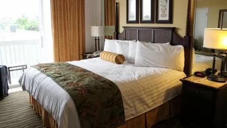 Что делать, если выселяют из отеля в ОАЭ