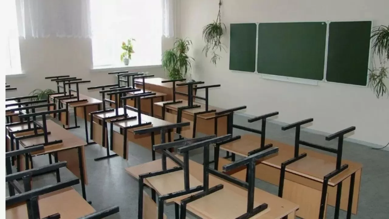 Сколько отдохнут казахстанские школьники на весенних каникулах