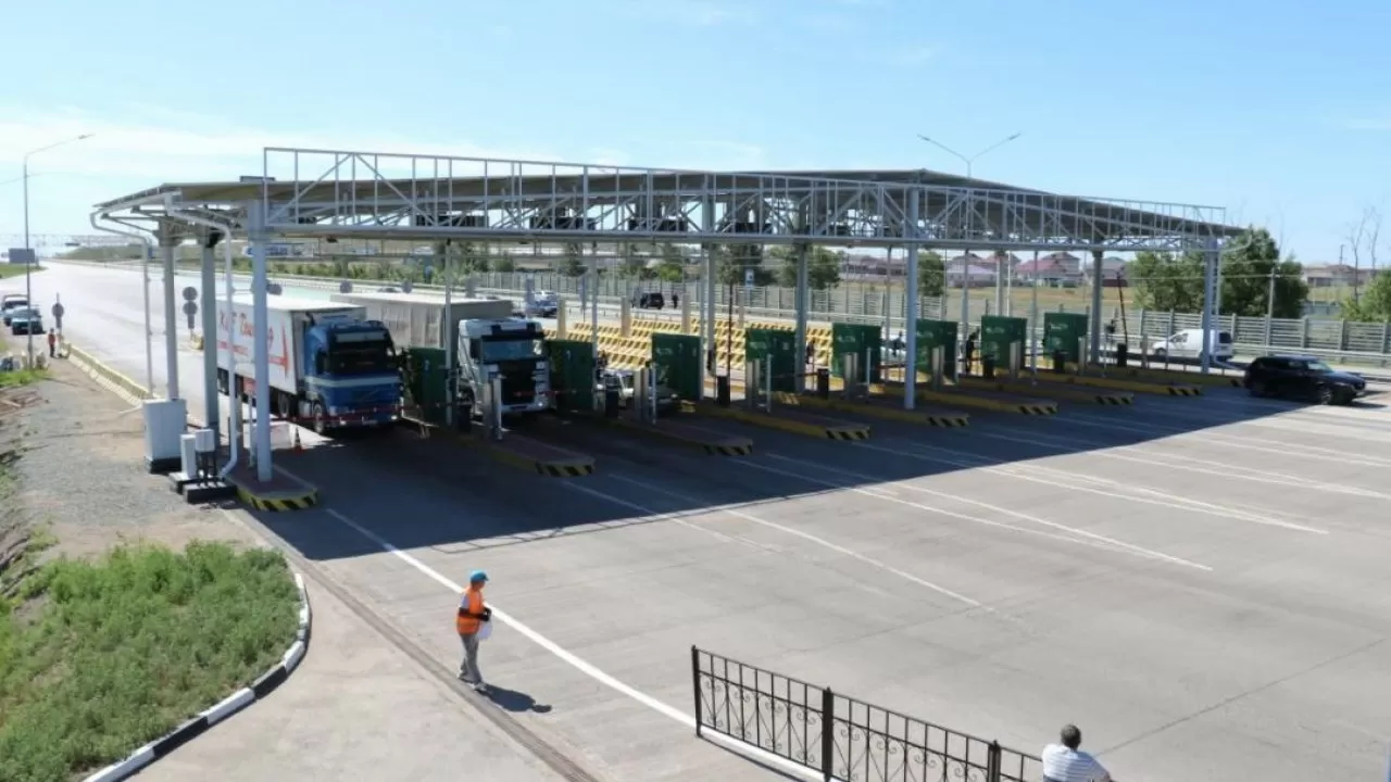 Минтранс смягчил правила оплаты на платных дорогах 