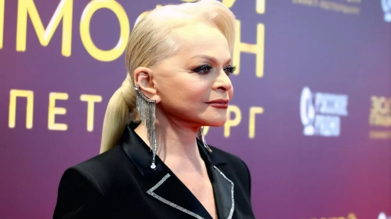 Долина требует через суд возврата 176 млн рублей 