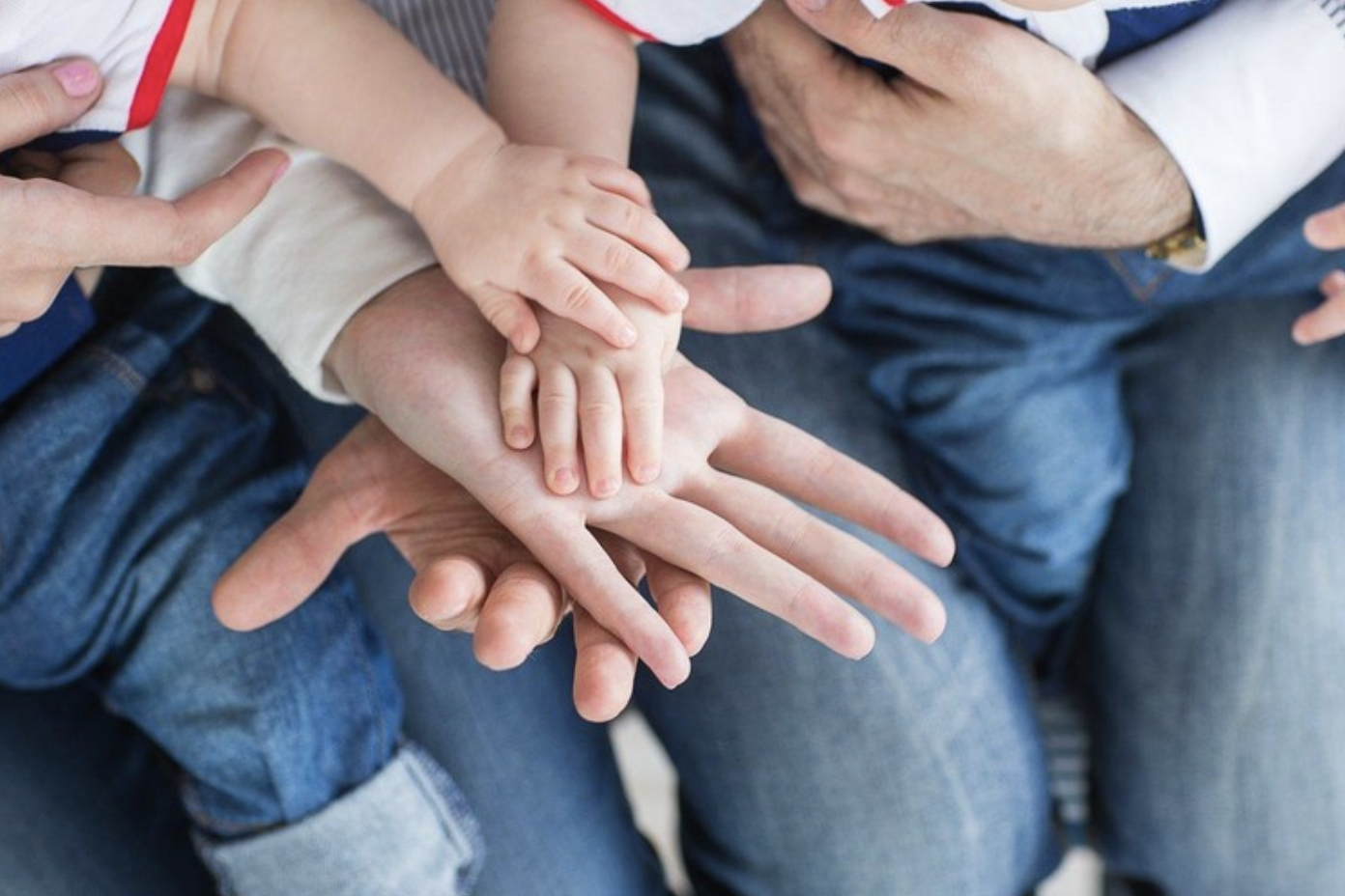 Елде зорлық-зомбылықтан зардап шеккен балаларға арналған көмек кабинеттері ашылады