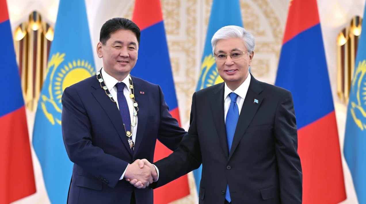 Қасым-Жомарт Тоқаев Моңғолия Президентін &laquo;Алтын Қыран&raquo; орденімен марапаттады 