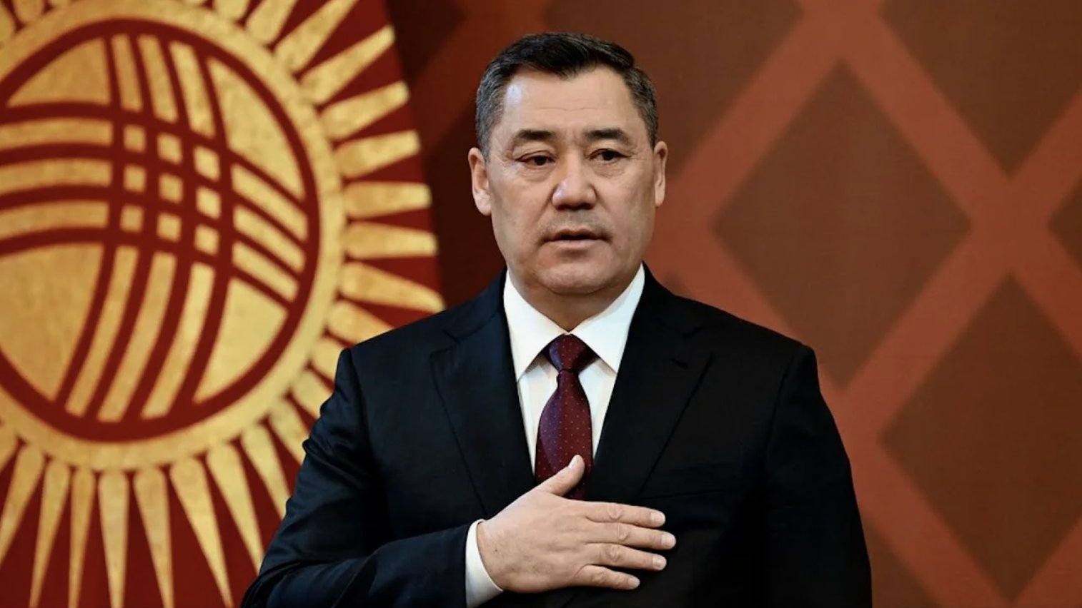 Садыр Жапаров Мұхтар Шахановтың дүниеден өтуіне байланысты қазақ халқына көңіл айтты