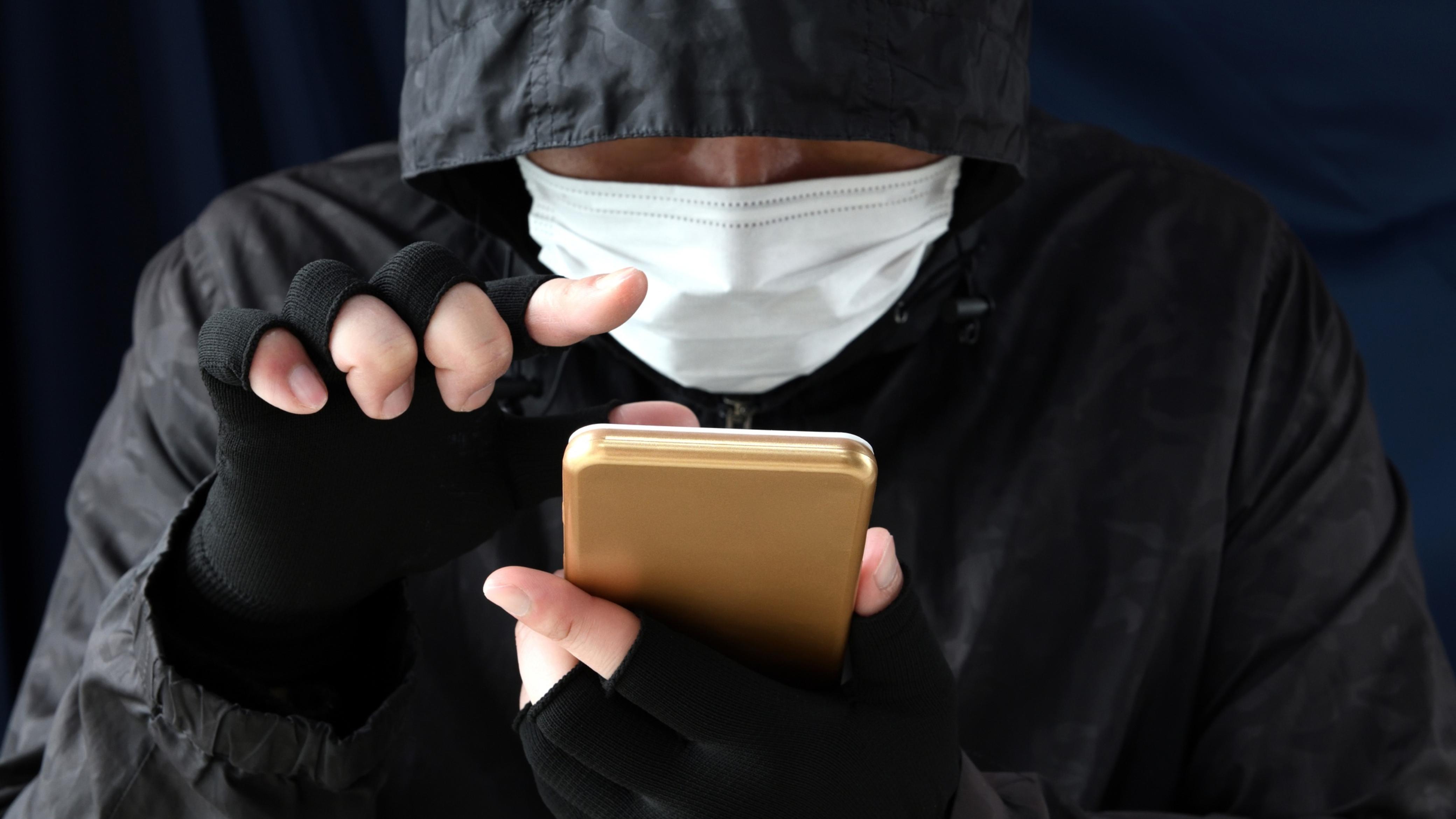 Батыс Қазақстанда дропперлікпен айналысқан ерлі-зайыптылар сотталды