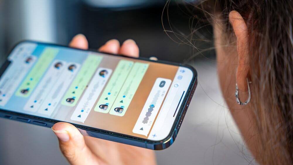 Көршісін WhatsApp чатта балағаттаған шымкенттік 150 мың теңге төлейтін болды