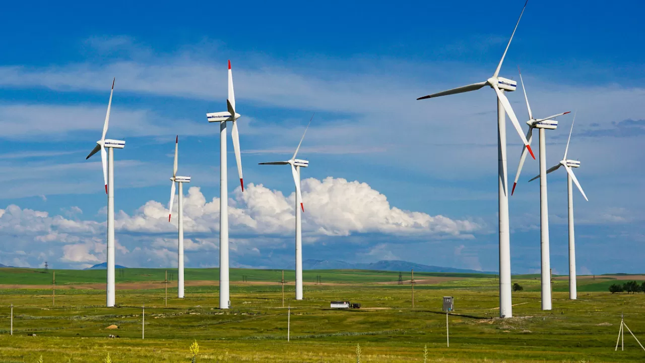 Казахстан вложится в ветропарк за 1 млрд долларов вместе с ОАЭ