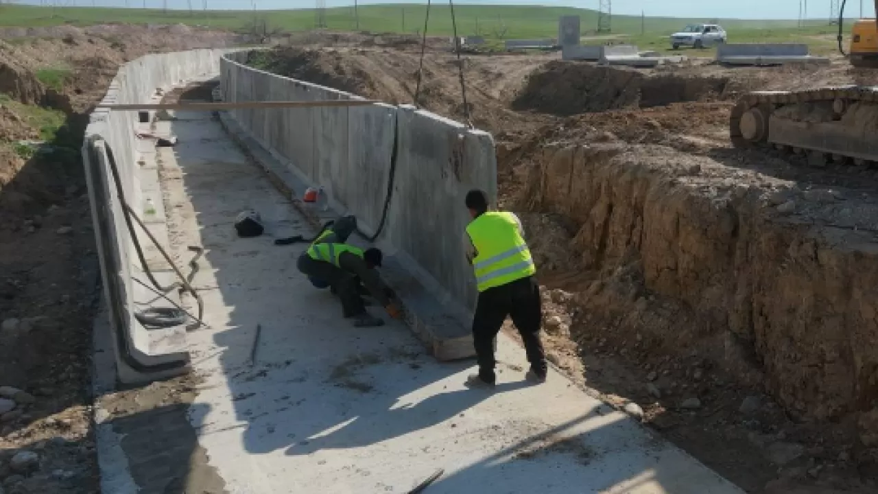 Магистральный канал обновляют в Жамбылской области  