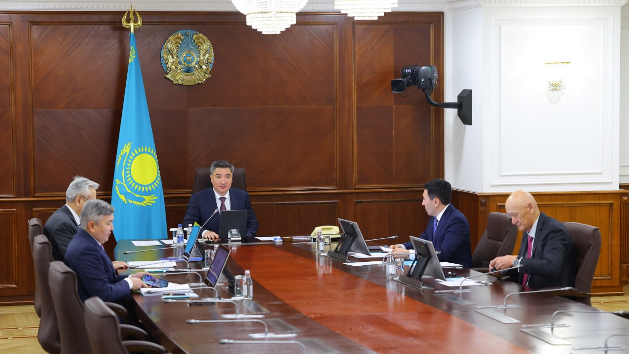 "Digital Qazaqstan" цифрландыру саласында мүлдем жаңа көзқарасты қалыптастырады &mdash; Олжас Бектенов 