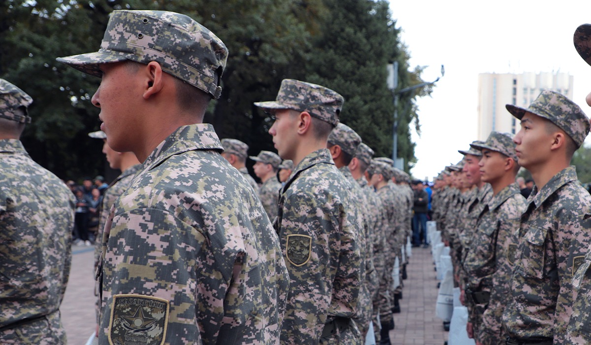 Енді әскерилерге 425 мың теңгеге дейін көмек беріледі