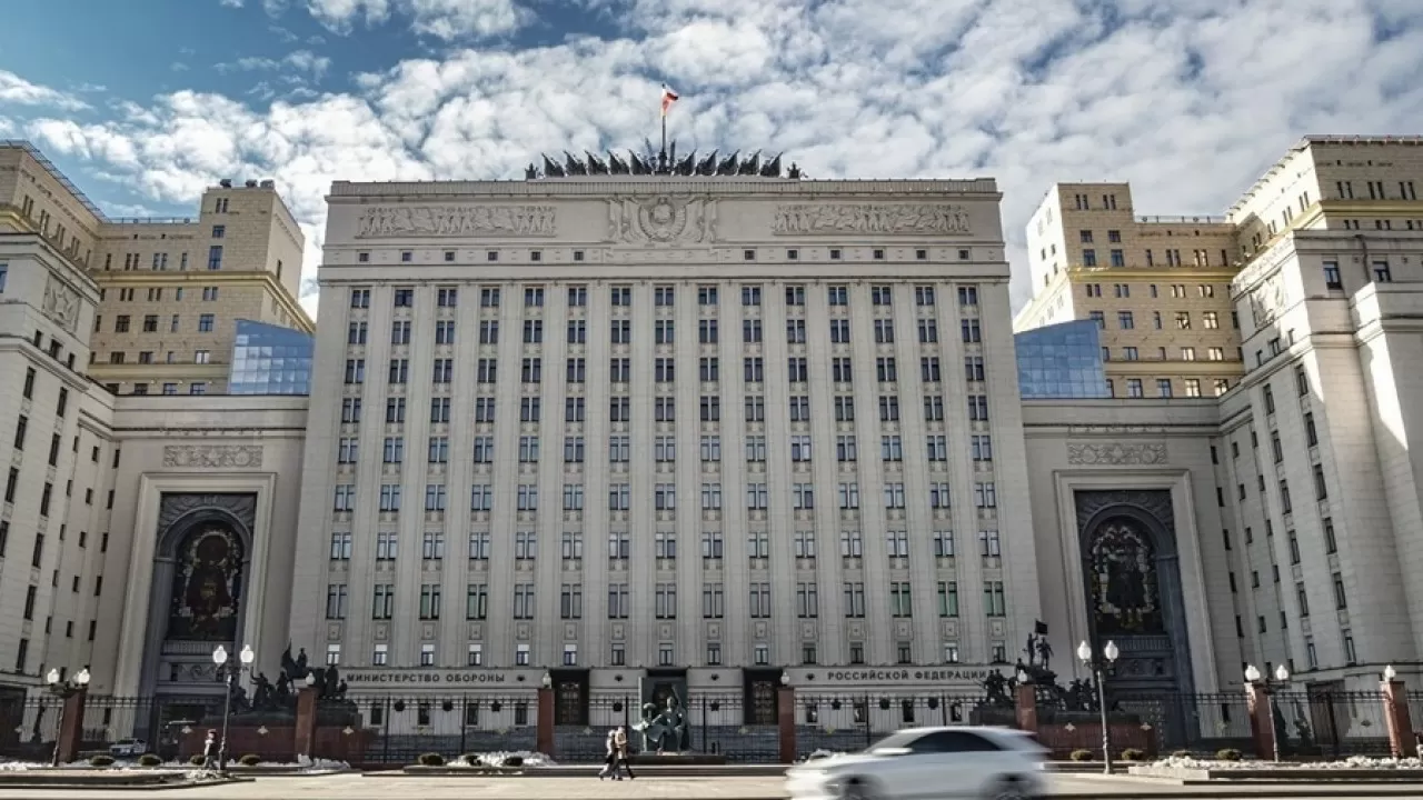 Парад в Москве 9 мая пройдет без военной техники 