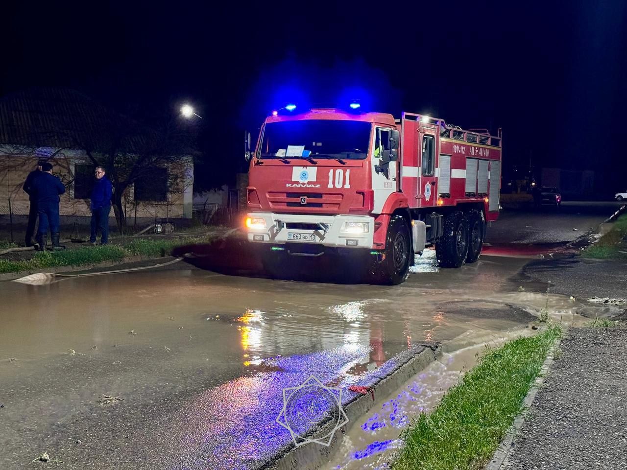 Кентау қаласында нөсер жауып, су деңгейі 10-25 см-ге дейін көтерілді