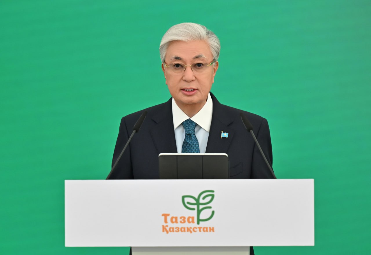 "Дети и взрослые все чаще становятся жертвами" &ndash; президент о проблеме одичавших собак