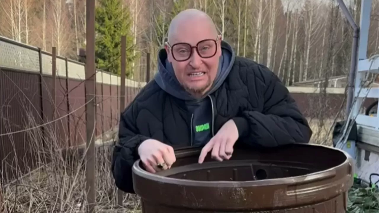 Поп-звезда 90-х займется созданием траурных венков