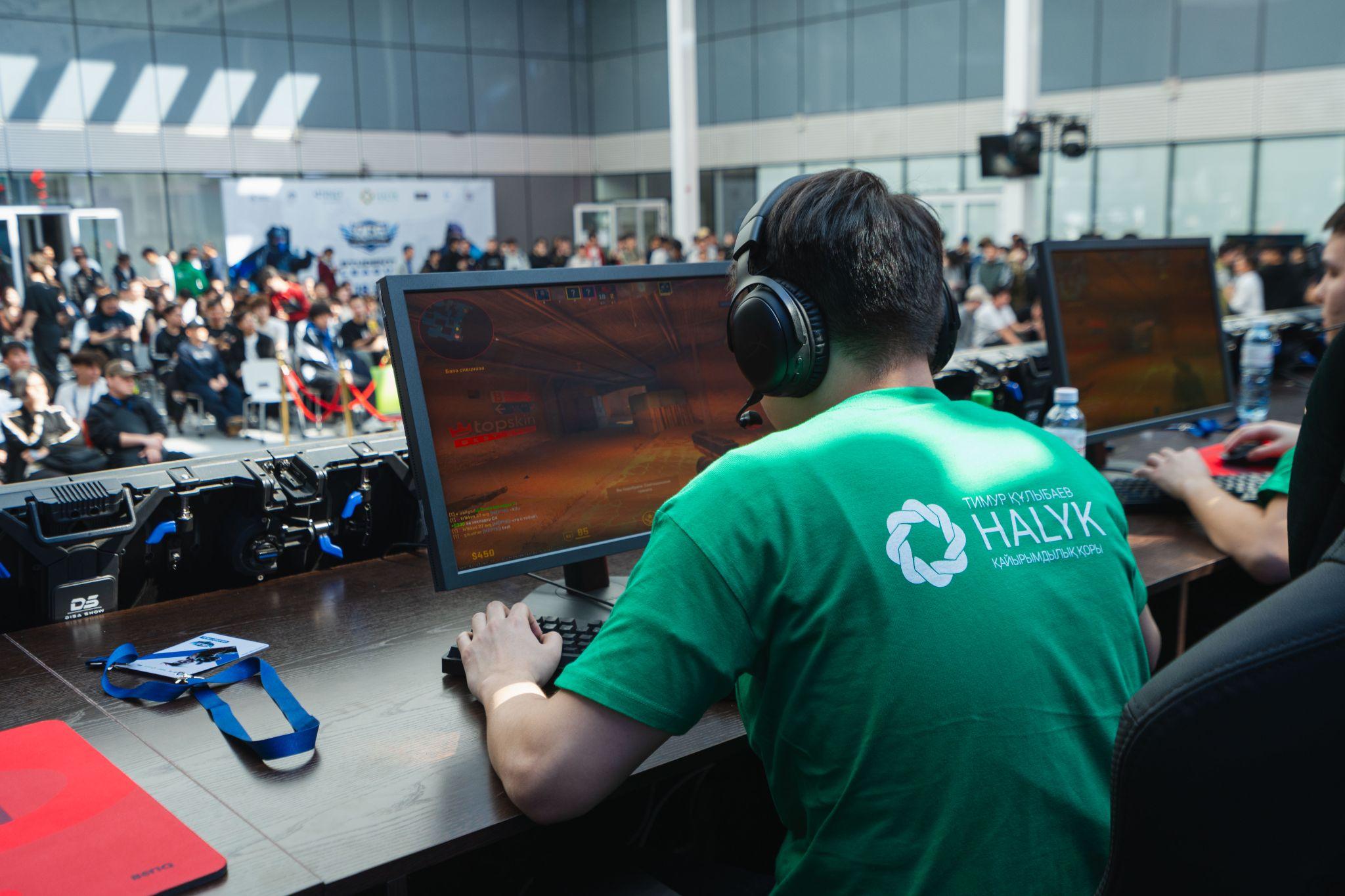 В Астане определили сильнейших студентов-киберспортсменов страны