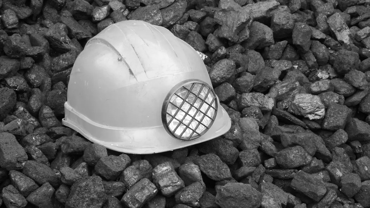 Абай облысында шахтадағы опырылыс: бір жұмысшы қаза тапты 