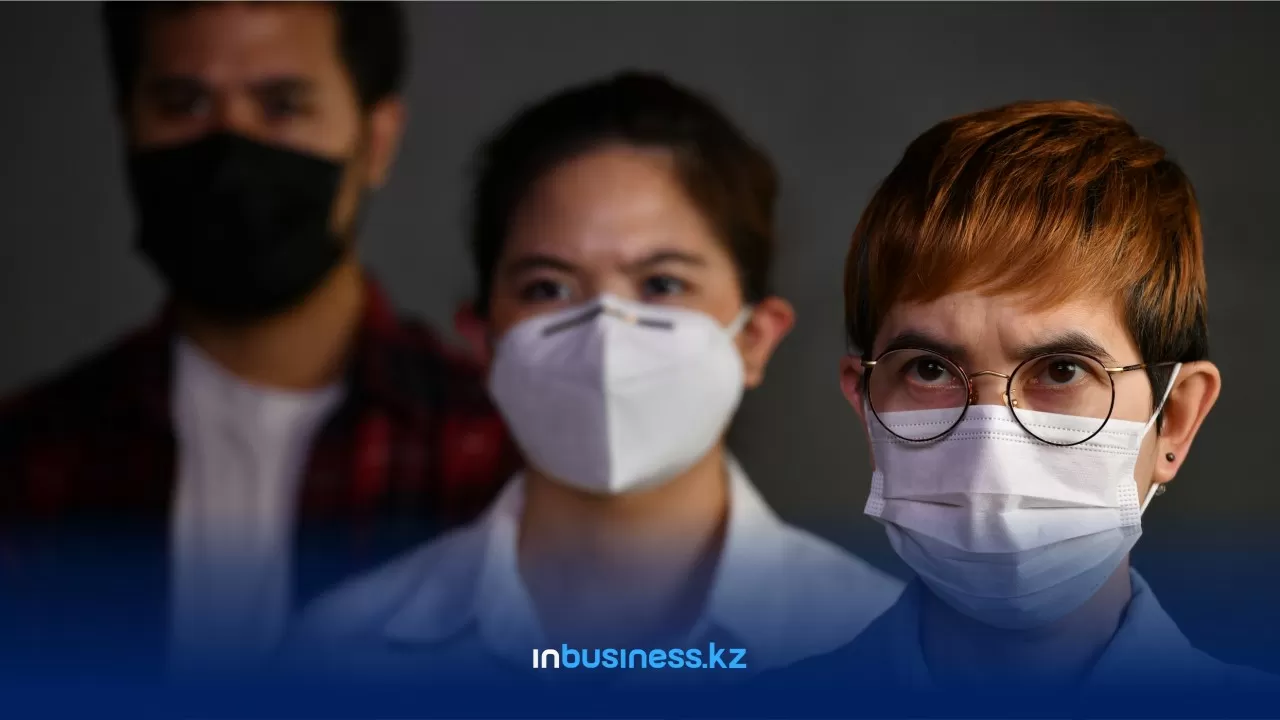 Без суда и без оглядки: в Кыргызстане закрывают медвузы без госаккредитации