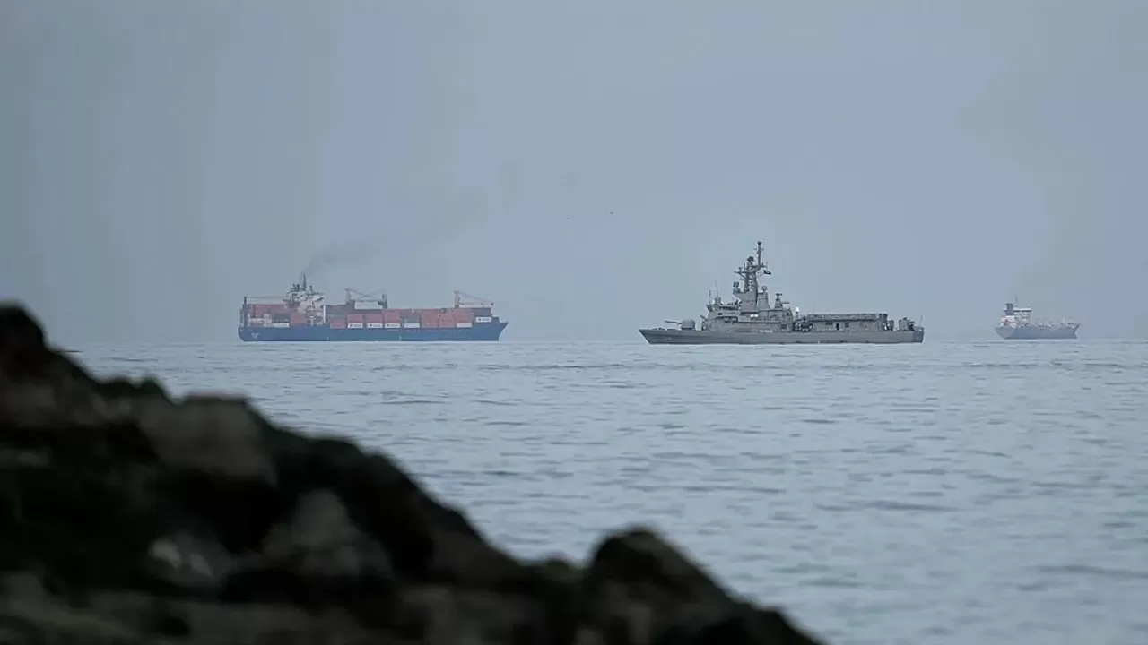 Ситуация в Ормузском проливе обостряется: открыт огонь по танкеру 