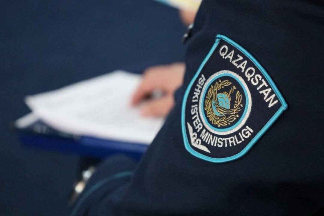 Рудныйда 3 полиция қызметкері пара күдігімен ұсталды