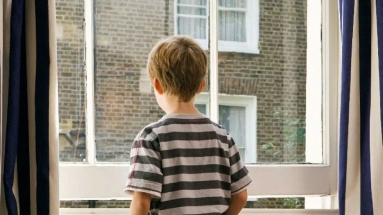 Как сотрудники МЧС спасали малыша с инвалидностью 