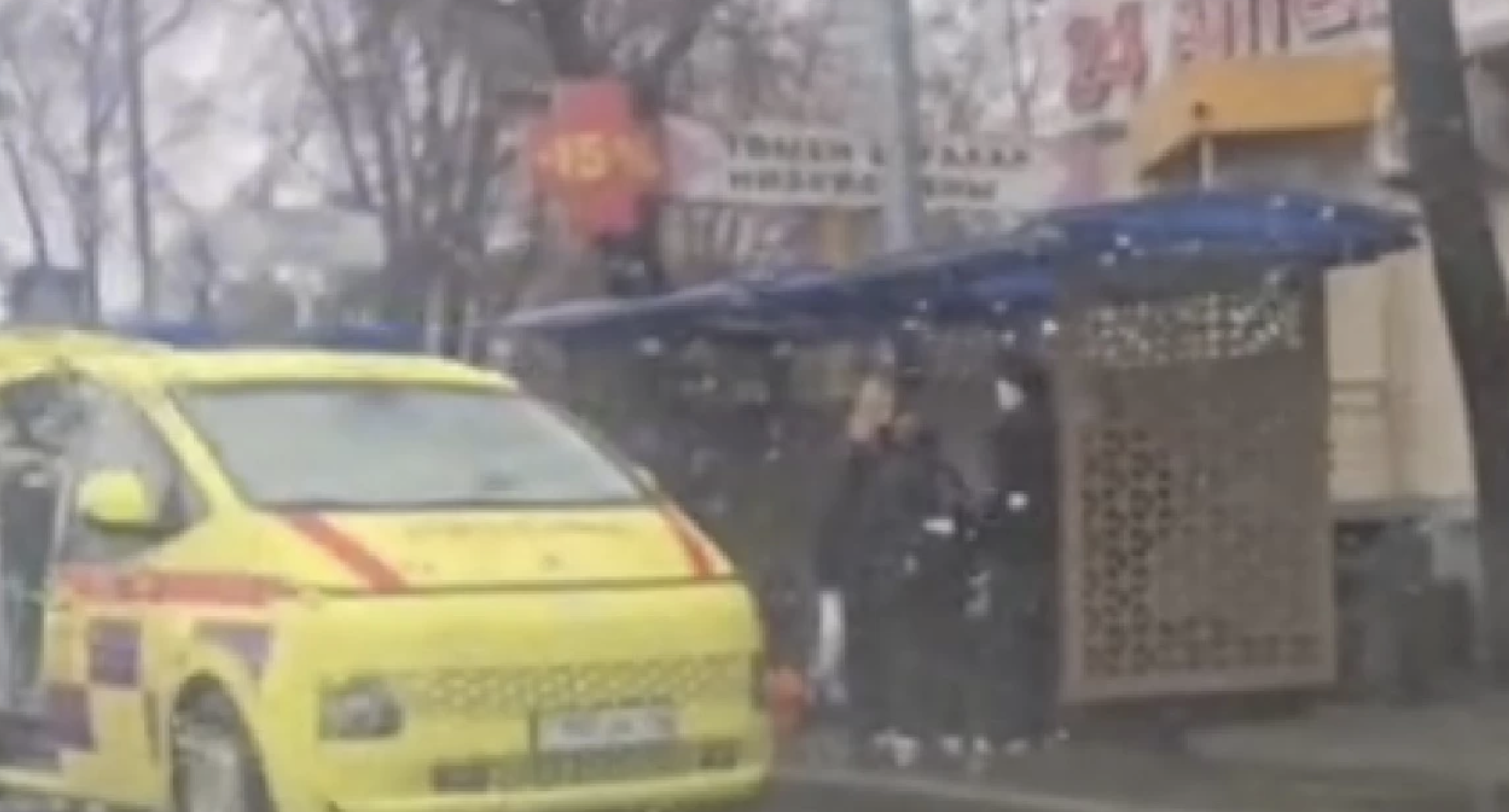 Өскеменде ер адам аялдамада көз жұмды