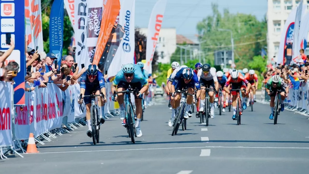 Гонщик XDS Astana Team утратил лидерство в Туре Хайнаня