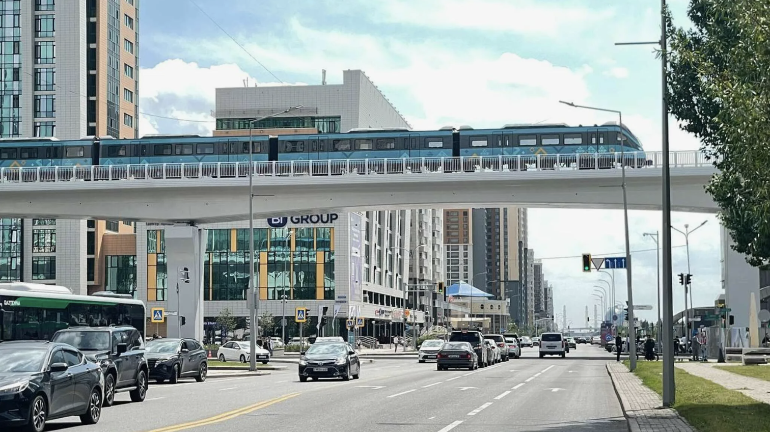Астанада LRT-ның 19 пойызы жүргізіліп, сынақтан өткізілуде