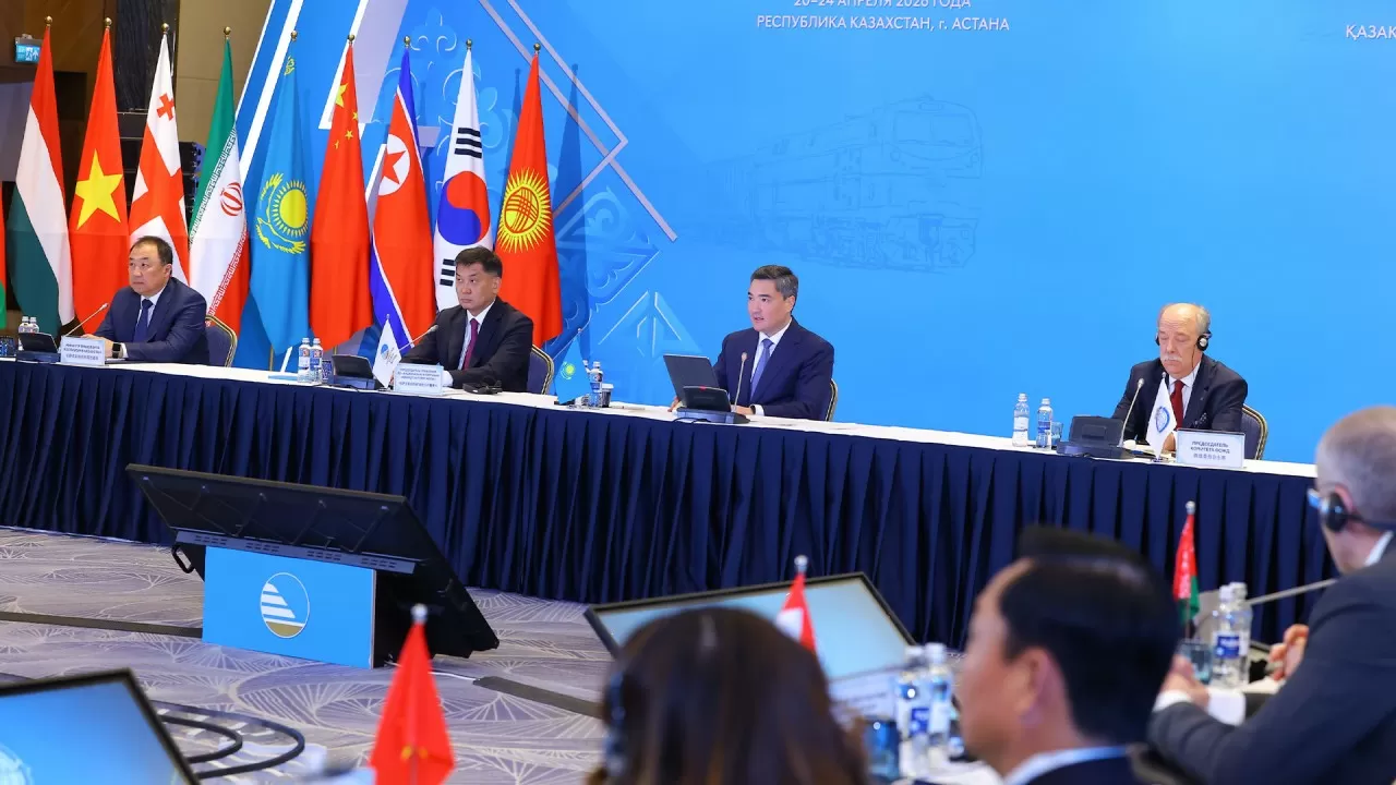 Kazakhstan to Build 5,000 km of New Railways in the Next Four Years &ndash; Olzhas Bektenov at OSJD Conference