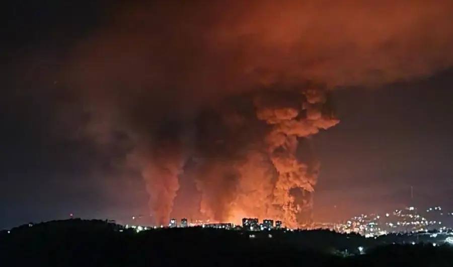 Туапсе мұнай өңдеу зауыты дрон шабуылынан кейін өртке оранды