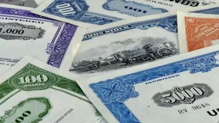 КТЖ влезает в крупные валютные долги  