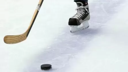 Клуб Михайлиса и Орехова разгромно проиграл на старте полуфинала КХЛ