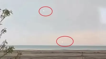 Военные объяснили загадочные светящиеся шары в небе над Мангистау 