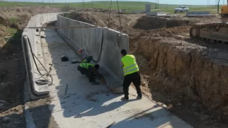 Магистральный канал обновляют в Жамбылской области  