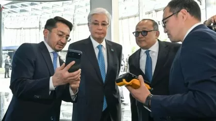 Первый в Казахстане криптоплатеж через систему CryptoPay показали Токаеву