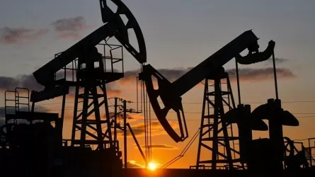 Нефть обновляет максимумы на страхах дефицита