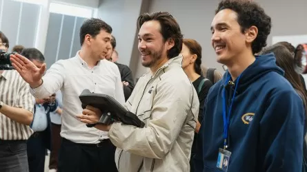 От учебы к технологическому суверенитету: AI University в действии 