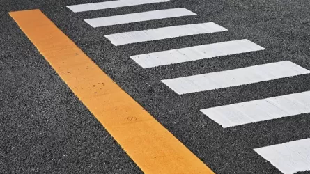 Опасный переход: как инфраструктура Актау угрожает пешеходам