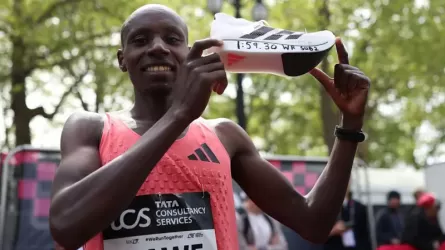 Новый мировой рекорд установил марафонец в Лондоне 