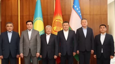 Кто держит руку на кране? Казахстан предложил соседям особые условия за гарантии по воде