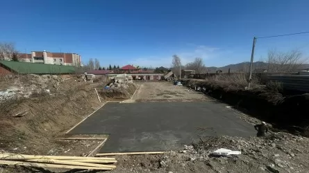 Недостроенный ЖК с дольщиками в ВКО перепродали на фоне уголовного дела