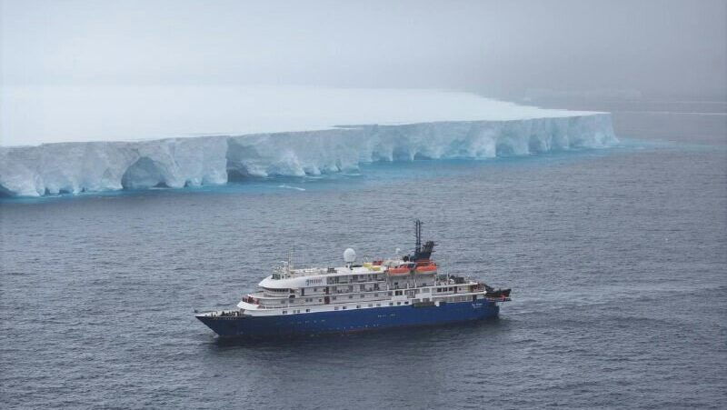 Жер-жаһандағы ең ірі айсберг 100% еріп кетуге жақын қалды