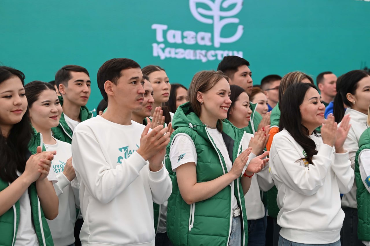 "Таза Қазақстан" жобасына ел жастарының әсері болғаны рас, мен өздеріңізді мақтан тұтамын &ndash; Президент 